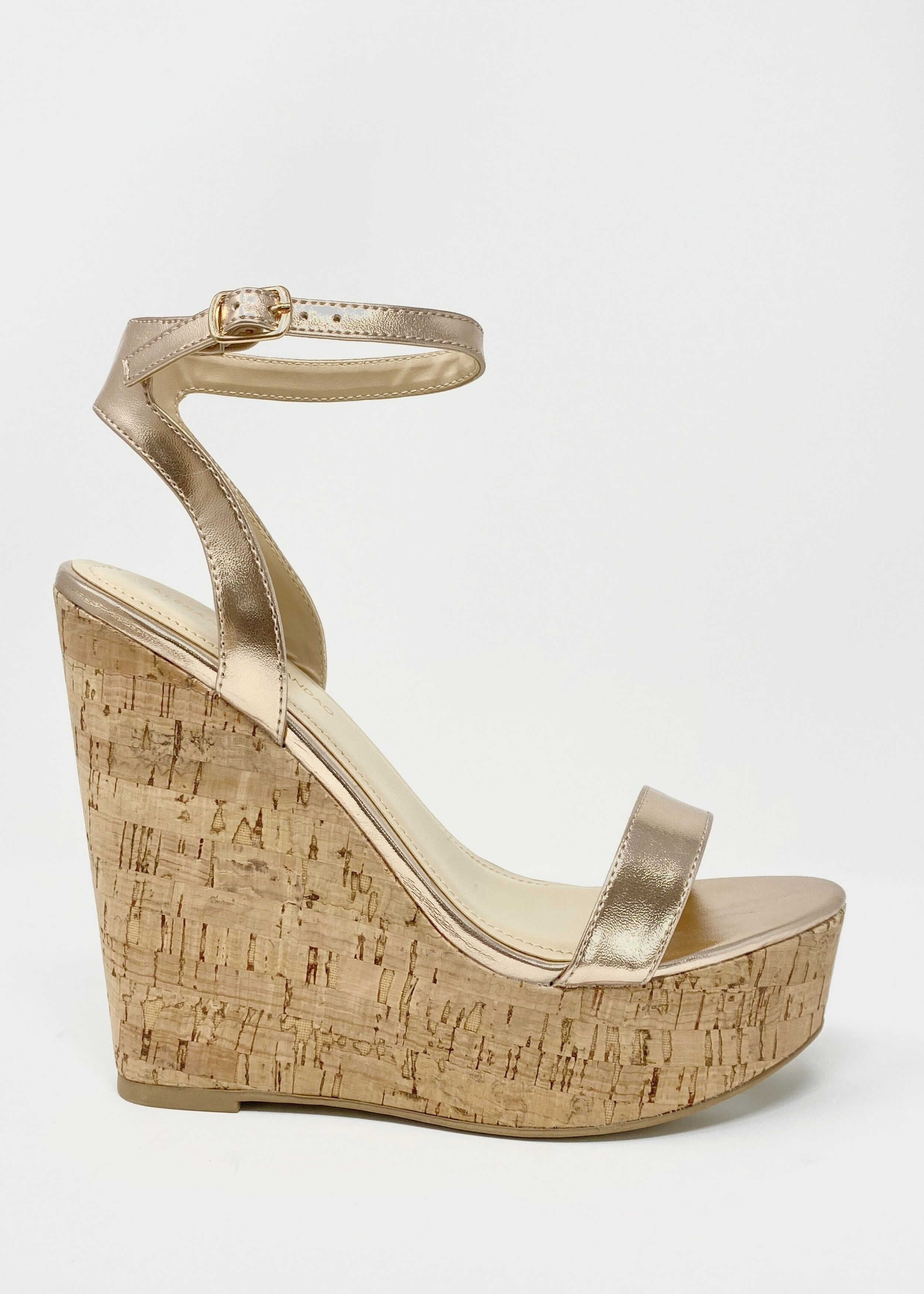 Liz Claiborne Gold Metallic Wedge Platform Dress Sandals•T-Strap Shoes•Sz  9.5M | eBay